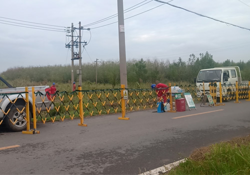 2021年9月17日，東營方大電力工程有限責(zé)任公司東營區(qū)分公司秋檢華昌段施工現(xiàn)場